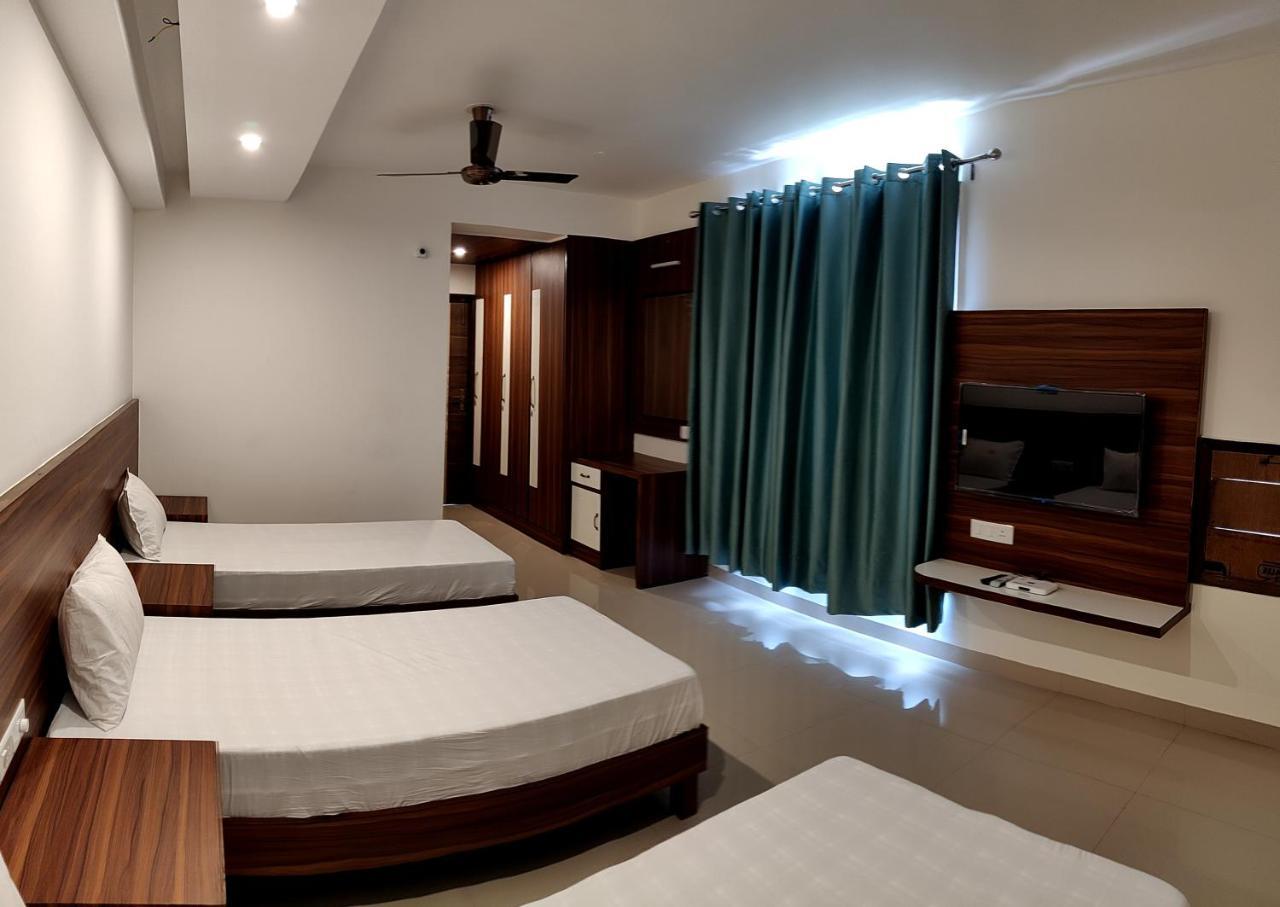 Pride Home Nayagaon Exterior foto